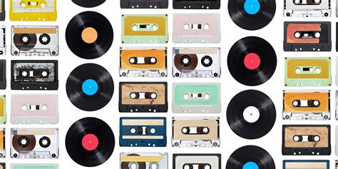 how did people listen to music in the 80s and what role did vinyl play in the digital age?